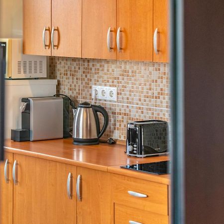 Sekli Apartman Балатонлеле Екстериор снимка